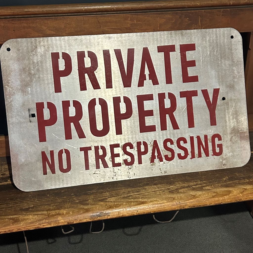 SIGN, Private Property No Tresspassing & Stop Here on Red Signal 75cm x 45cm